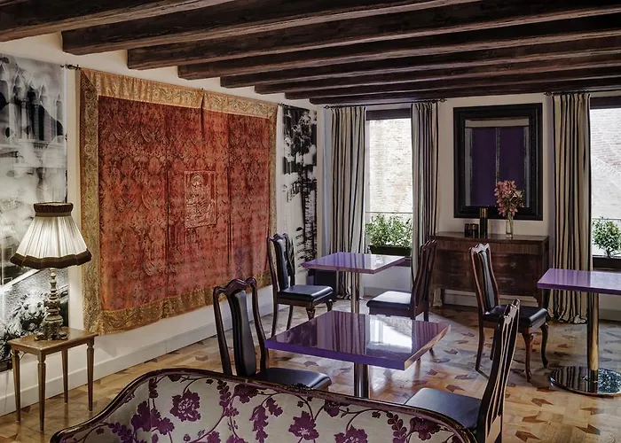 Bloom Settimo Cielo 4* Venice