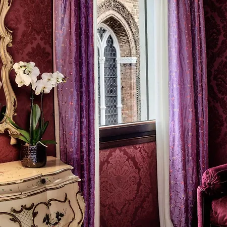 Bloom Settimo Cielo Bed & Breakfast Venetië