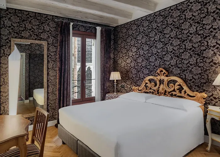 Bed & Breakfast Bloom Settimo Cielo
