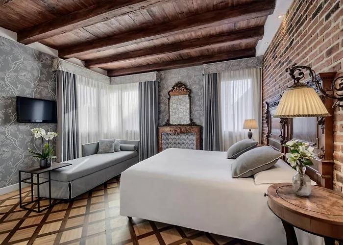 Bed & Breakfast Bloom Settimo Cielo