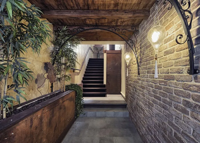 مكان مبيت وإفطار بلووم سيتيمو سييلو 4*