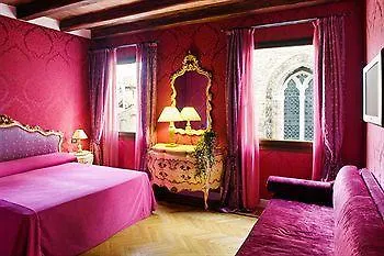 Bed & Breakfast Bloom Settimo Cielo