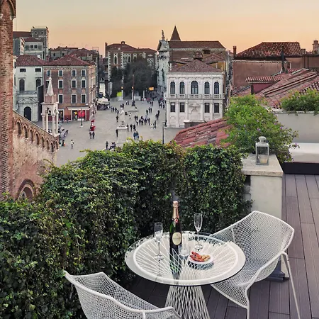 Alojamento de Acomodação e Pequeno-almoço Bloom Settimo Cielo 4*